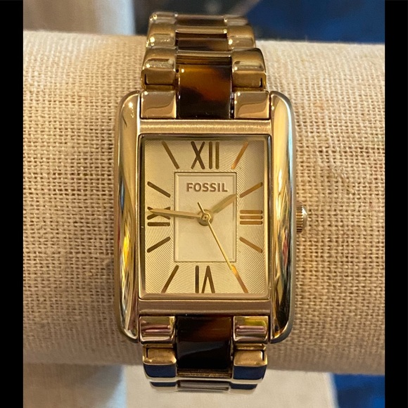 Fossil watch